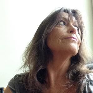 Meet your Posher, Connie